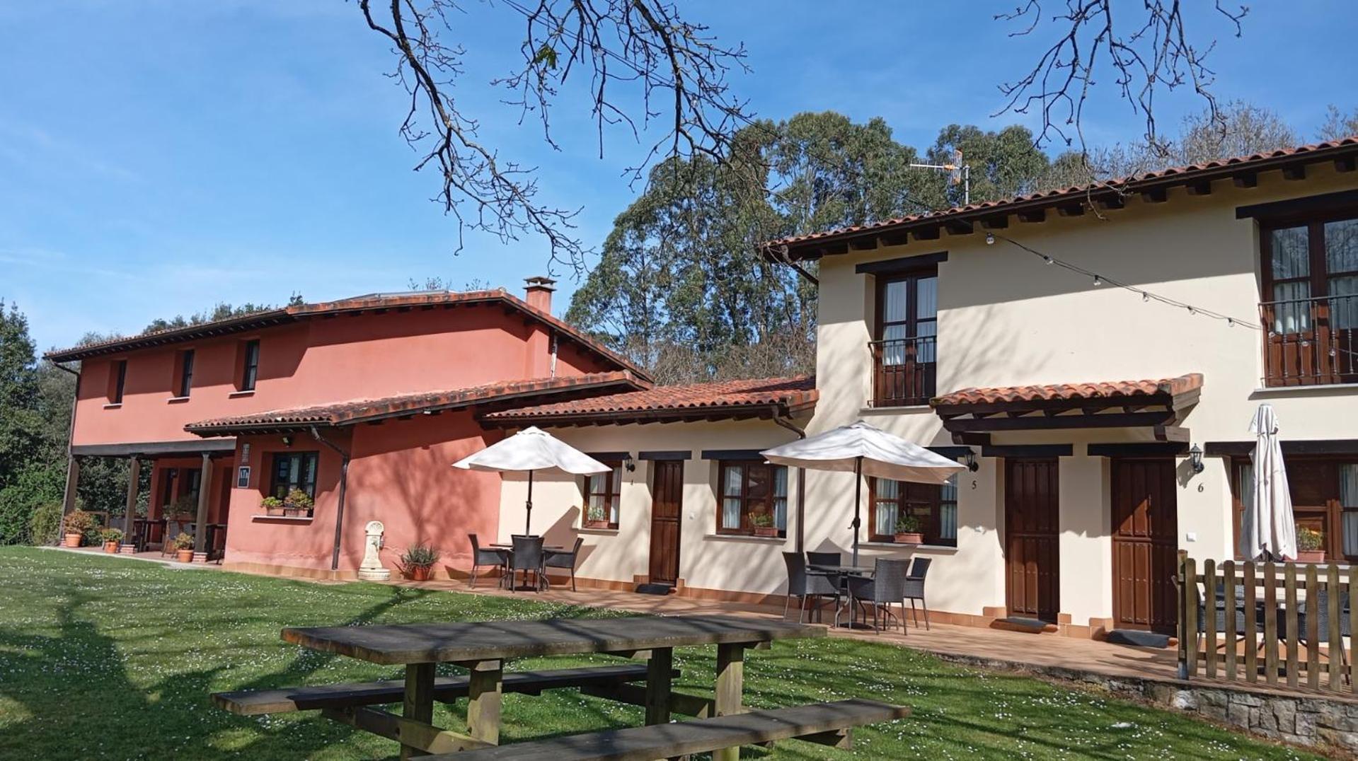 Apartamentos Rurales La Fuente De Bascones Villahormes ภายนอก รูปภาพ